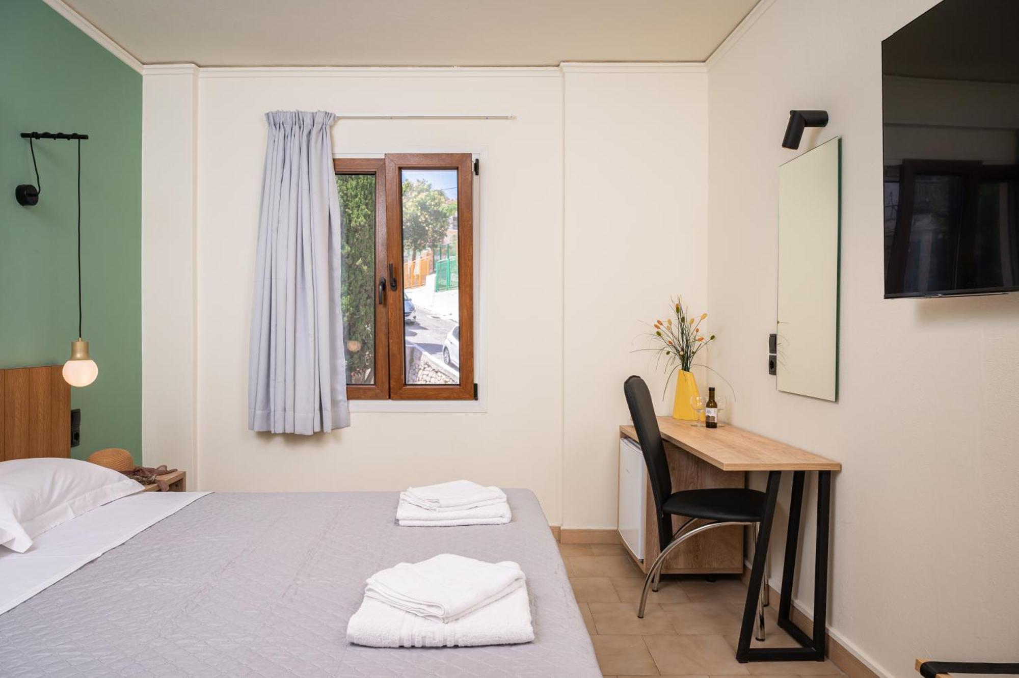 Emily Hotel Agia Paraskevi  Exterior foto
